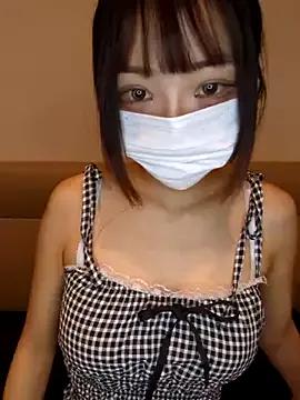 MOMOxxx from StripChat