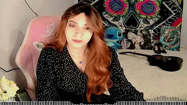 Mona_fly webcams show profile image 