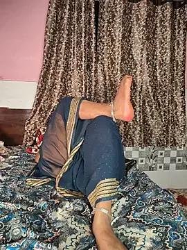 Photos of Mona_kunal from StripChat is Freechat