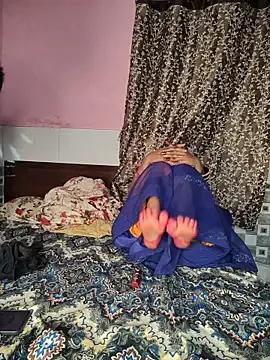 Photos of Mona_kunal from StripChat is Freechat