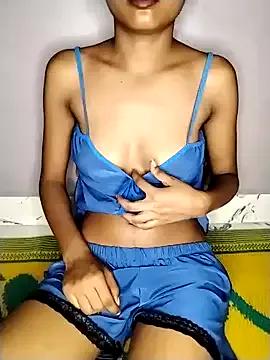 Mona_Lucky from StripChat is Freechat