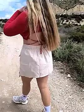 Photos of Mona_Plus from StripChat is Freechat
