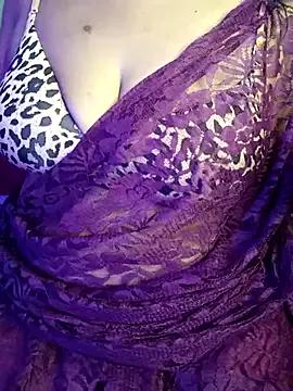 monaa-darling from StripChat is Freechat