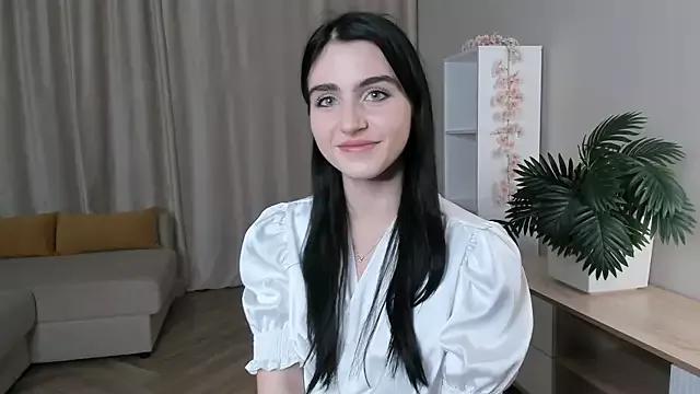 MonaChim from StripChat is Freechat