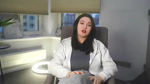 MonetBrinkman from StripChat is Freechat