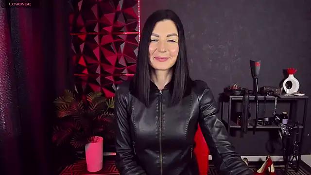 MonicaCheerful webcams show profile image 