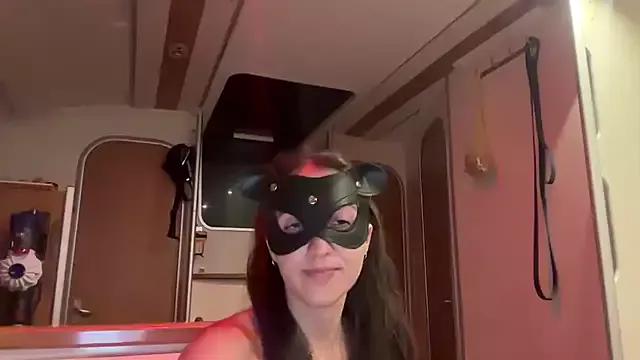 Monk_and_Mia webcams show profile image 