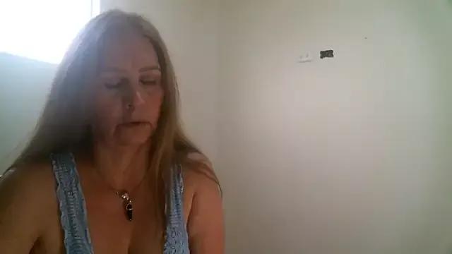 Monserrat_Sweet from StripChat is Freechat