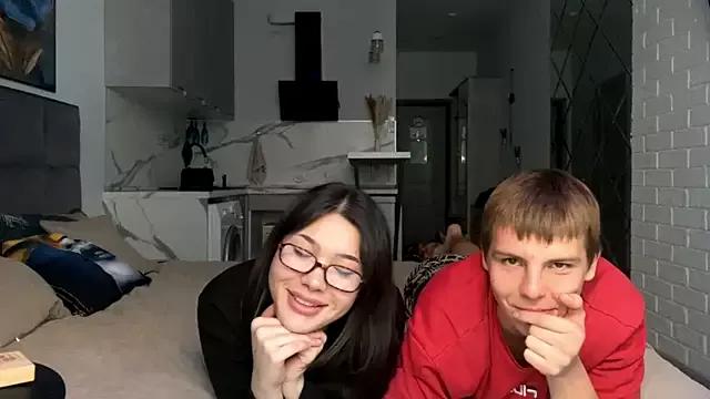 Moodcouple webcams show profile image 