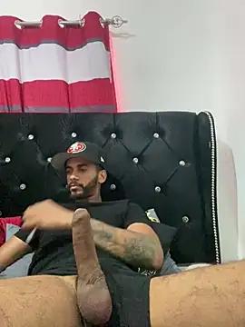 Moodxxx00 from StripChat