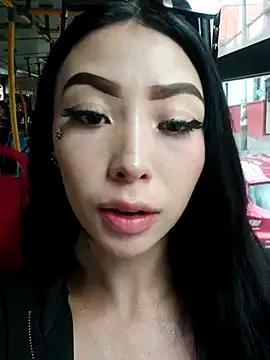 Photos of Moon_And_Sunn from StripChat is Freechat