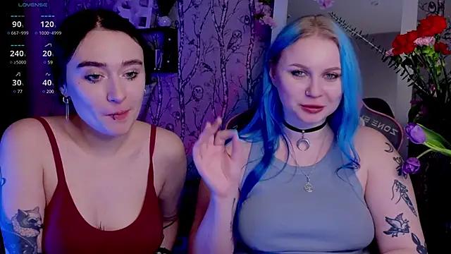 Moon_Valkyrie from StripChat