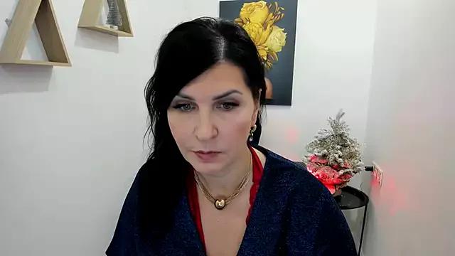 Moon_Veloure1 from StripChat is Freechat