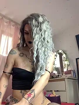 MoonAgnes from StripChat