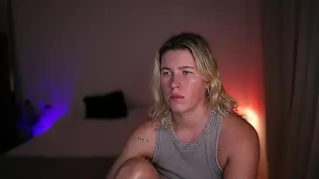 moonamii from StripChat