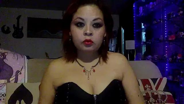 moonbby from StripChat