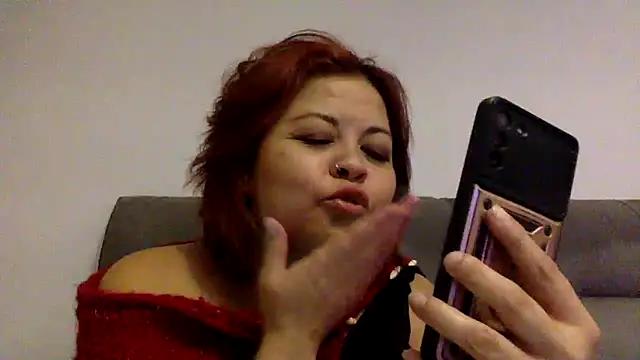 moonbby from StripChat