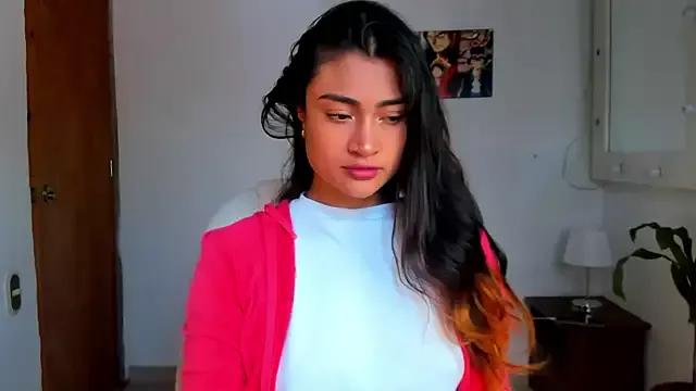 Moonie_baddie from StripChat