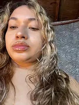 mooniebarbie1 from StripChat