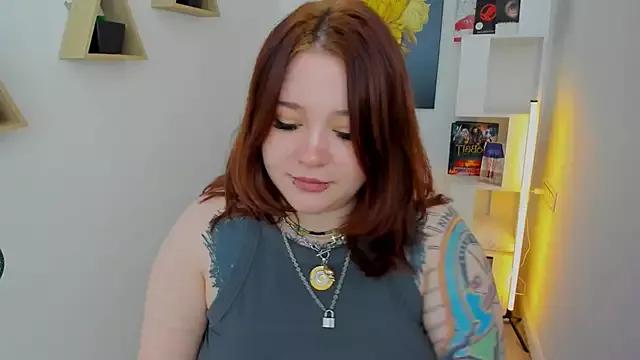 MoonLghte from StripChat is Freechat