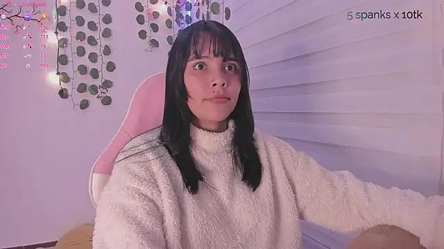 moonliiiight1 from StripChat