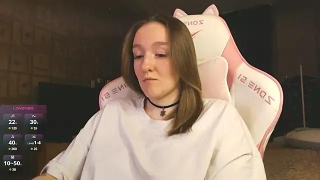 MoonlishSiren from StripChat