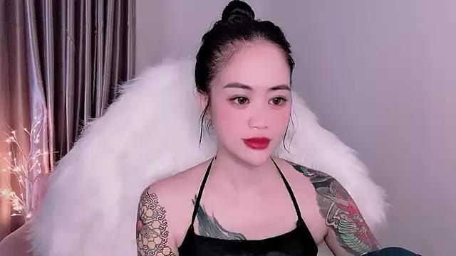 Moonstone77 from StripChat