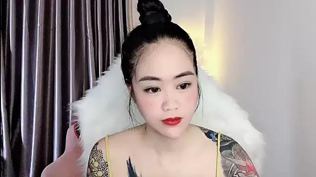 Moonstone77 from StripChat is Freechat