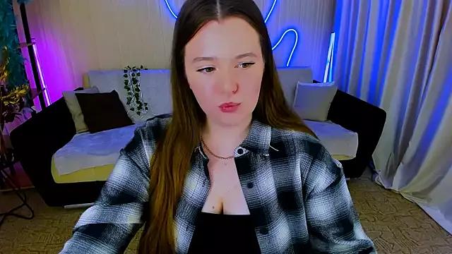 Moonvelle from StripChat