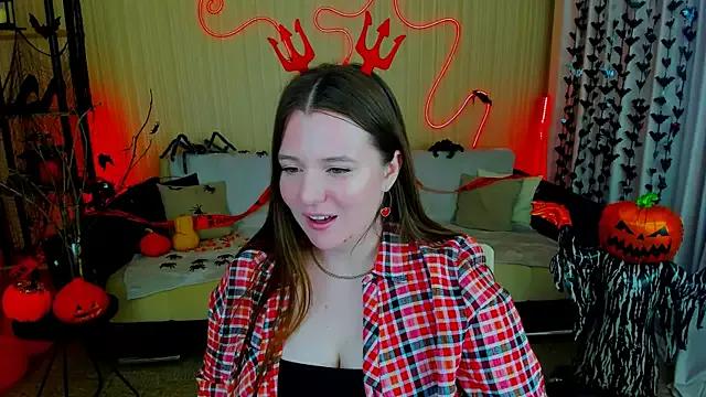 Moonvelle from StripChat