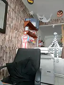 Dirty chat webcam: explore liveshows with versed models, from laying bare to fetishes, in a variety of sexy free adult webcams.