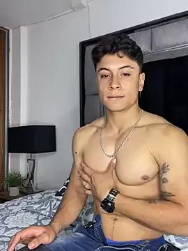 MR_MUSCLE from StripChat