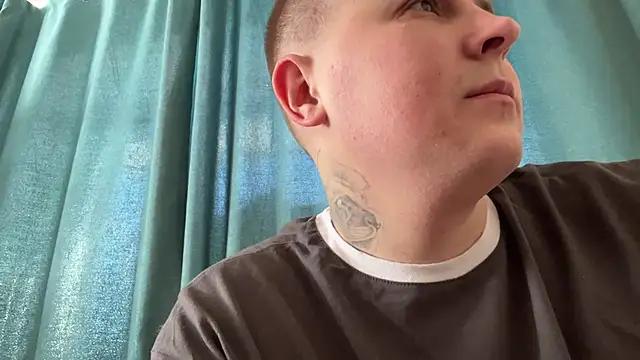 MrMrsRight from StripChat