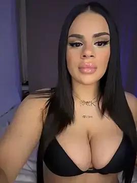 mrsbellanova from StripChat is Freechat