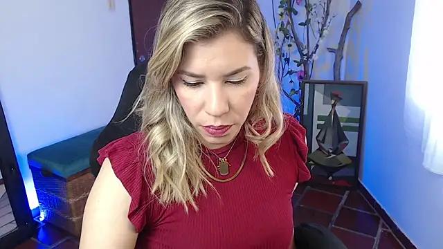 ms_sofia_x from StripChat
