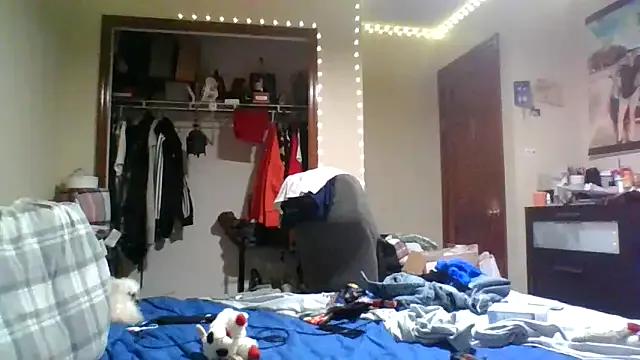 MsMoore from StripChat is Freechat