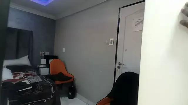 MthondoWeBanana from StripChat is Freechat