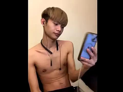 mumuowl from StripChat