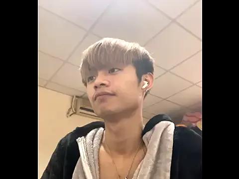 mumuowl from StripChat