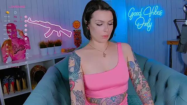 Dirty chat webcam: explore liveshows with versed models, from laying bare to fetishes, in a variety of sexy free adult webcams.