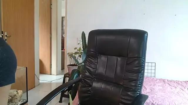 myamillor from StripChat