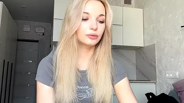 MycuteMolly from StripChat is Freechat