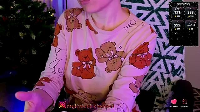 MyLittleGali from StripChat is Freechat