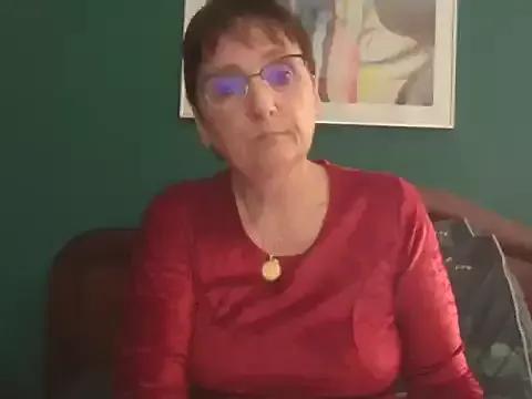 mymybebe from StripChat