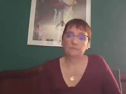 mymybebe from StripChat