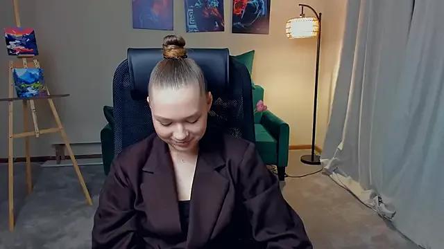 MyongSondrol from StripChat is Freechat