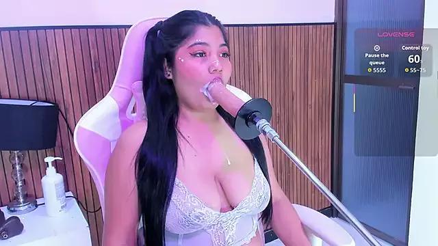 mysticlatina1 from StripChat is Freechat