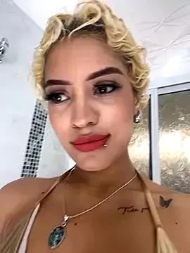 Photos of MystiqueXXX from StripChat is Freechat