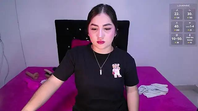Naahomi_anal from StripChat
