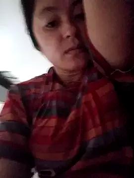 Naana-88 from StripChat